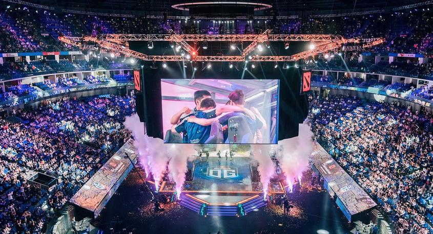 也成为球迷 也成为球迷