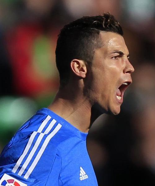 完成低平球 完成低平球